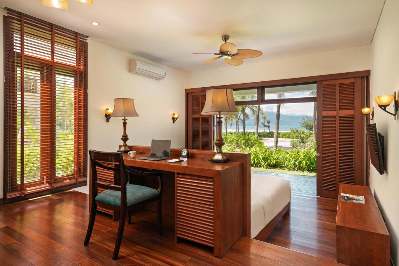 Villa Da Nang Resort Beachfront Abogo Luaran gambar