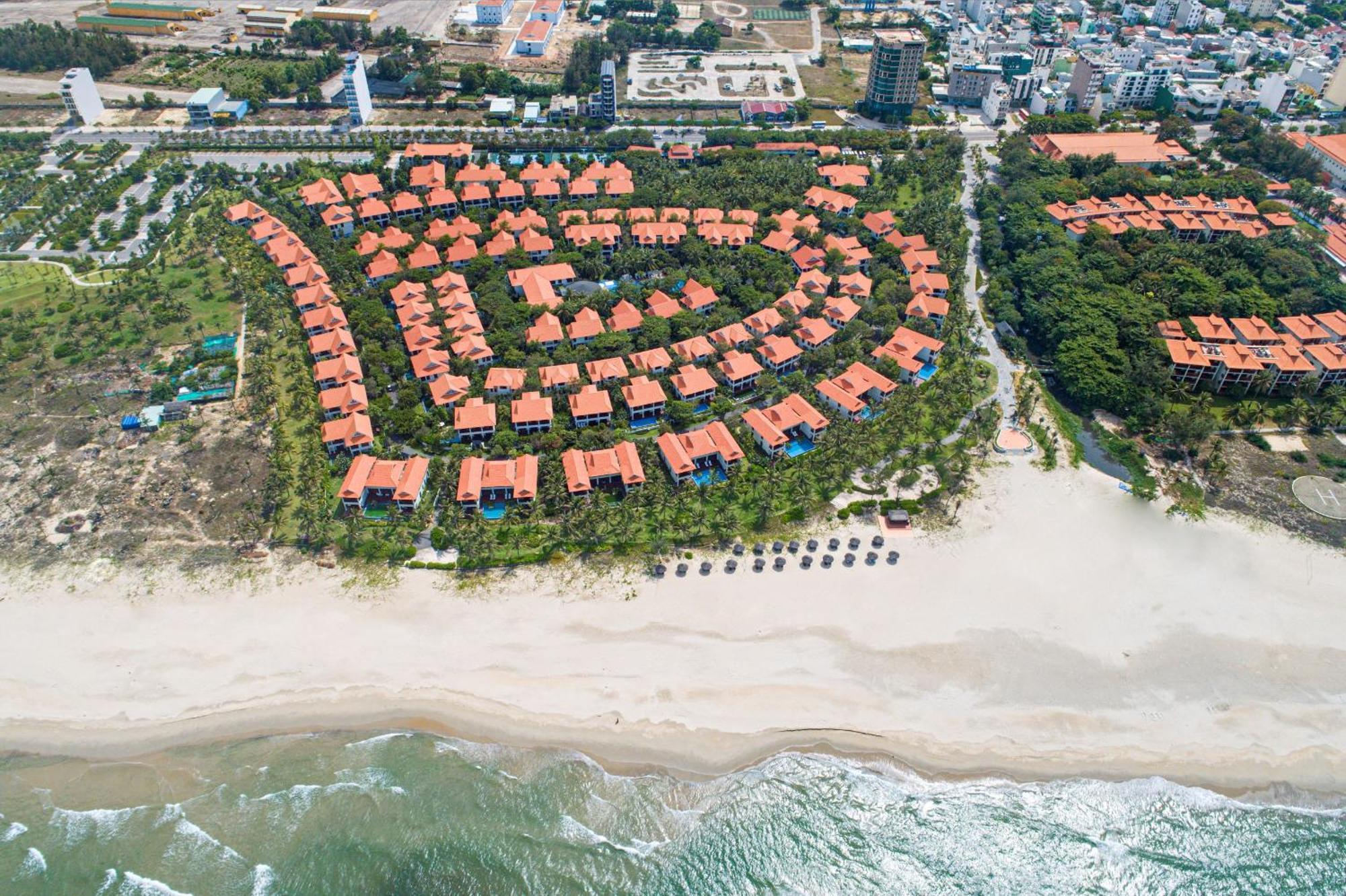 Villa Da Nang Resort Beachfront Abogo Luaran gambar